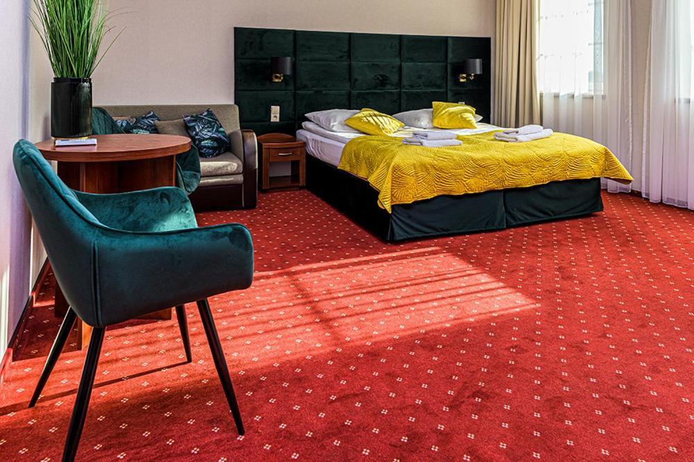 Hotel Stara Gorzelnia Lichen Stary Luaran gambar