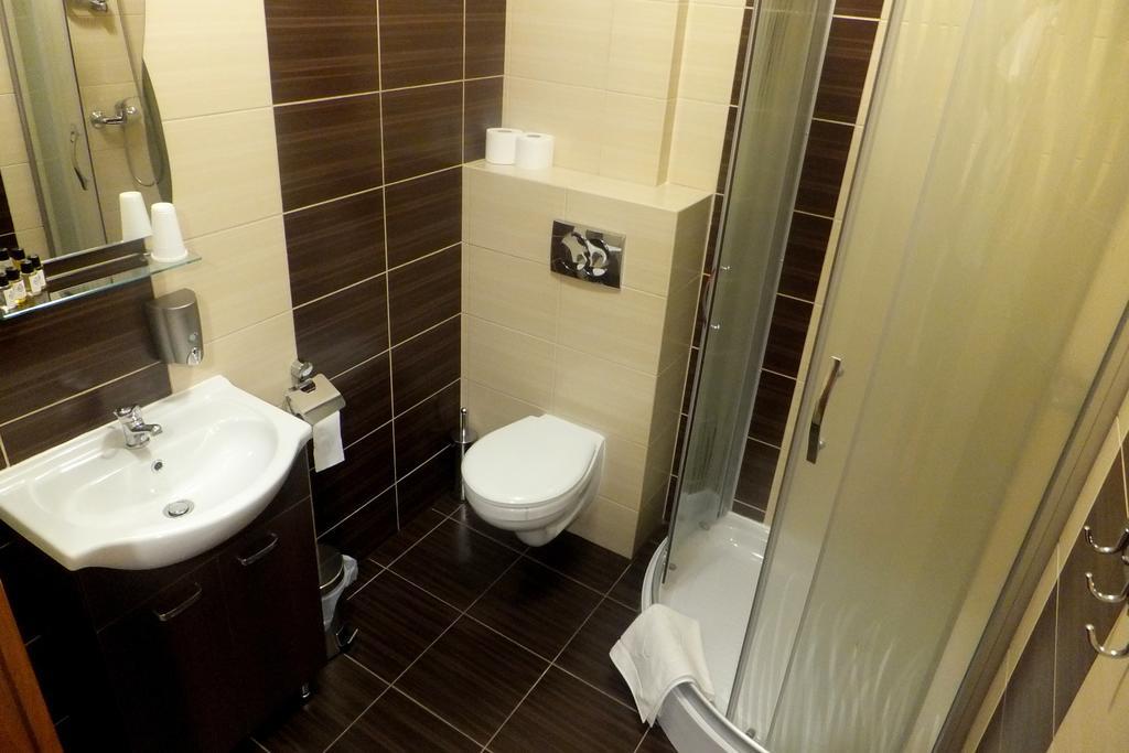 Hotel Stara Gorzelnia Lichen Stary Bilik gambar
