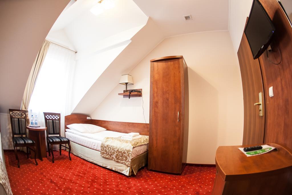 Hotel Stara Gorzelnia Lichen Stary Bilik gambar