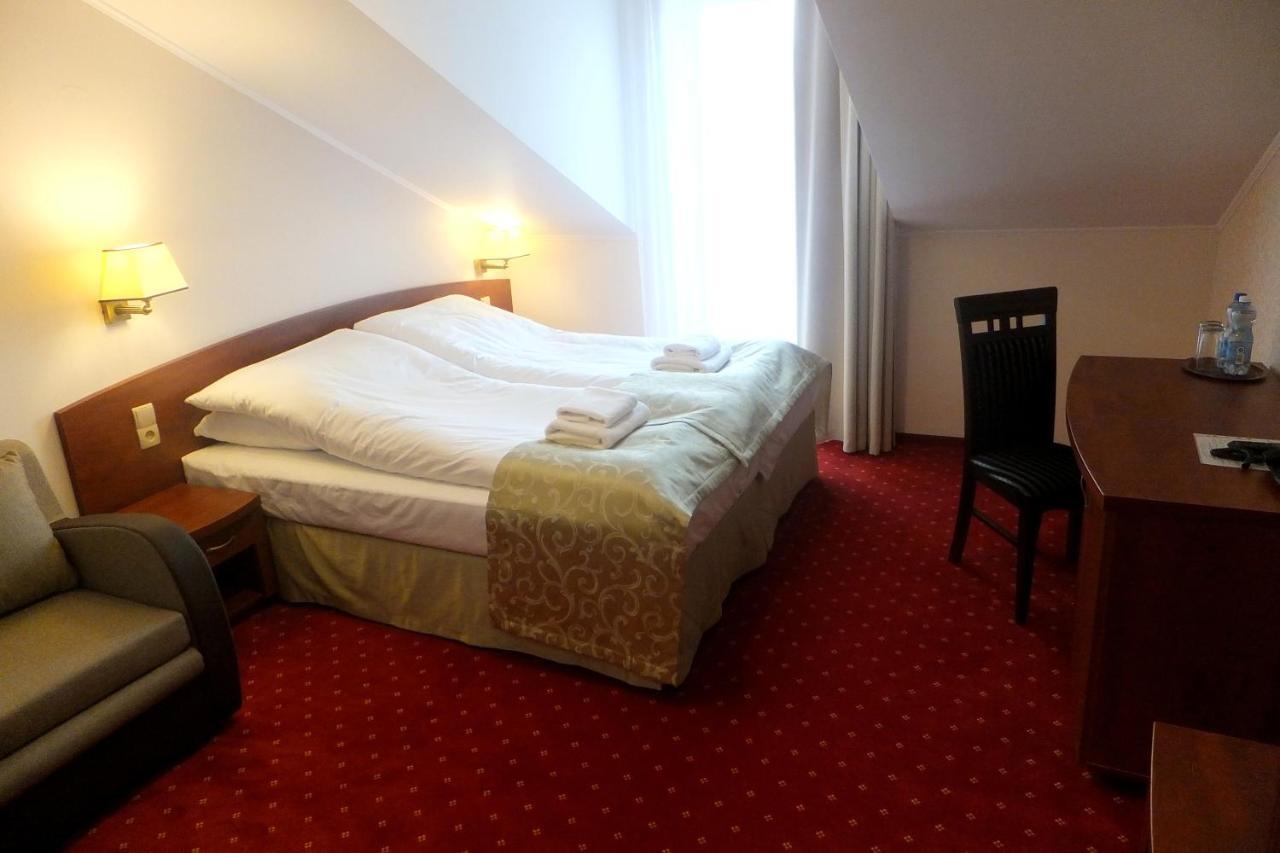 Hotel Stara Gorzelnia Lichen Stary Luaran gambar